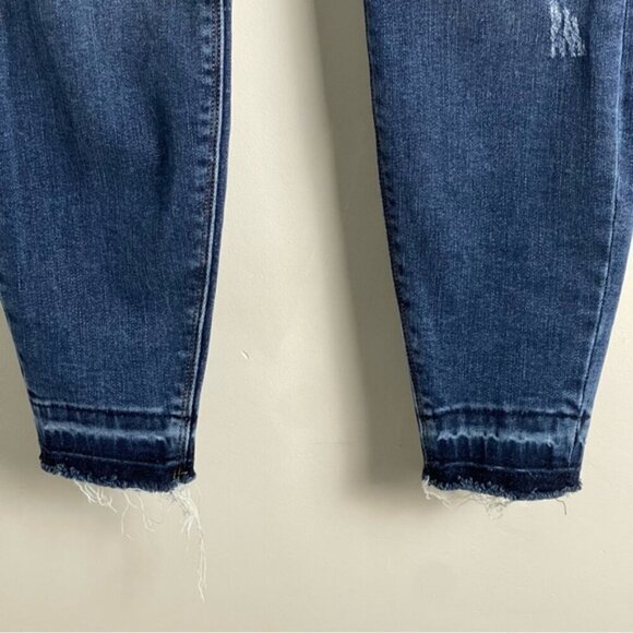 SPANX DISTRESSED SKINNY JEAN tummy control shaping pull on medium wash Small - Picture 6 of 13